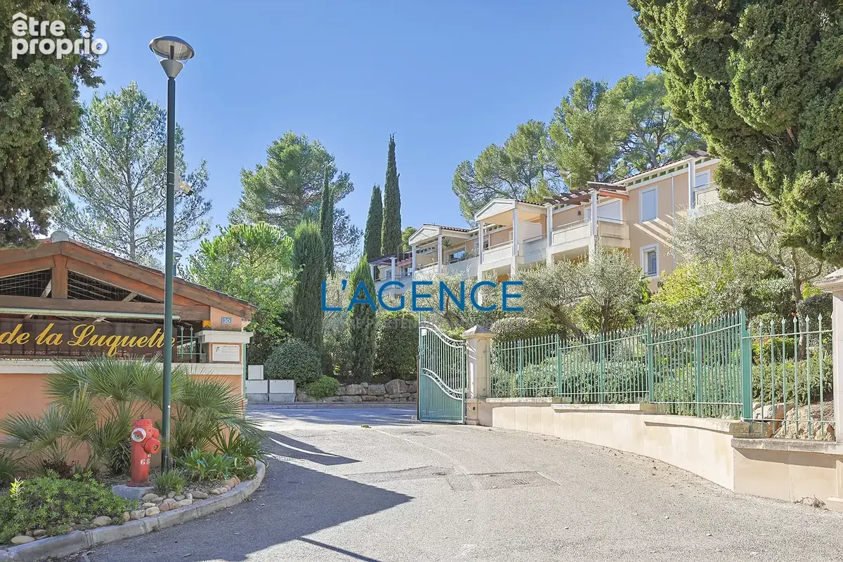 Appartement T4 de 95 m2 avec terrasse de 42 m2 dans résidence de standing fermée et verdoyante - photo 9