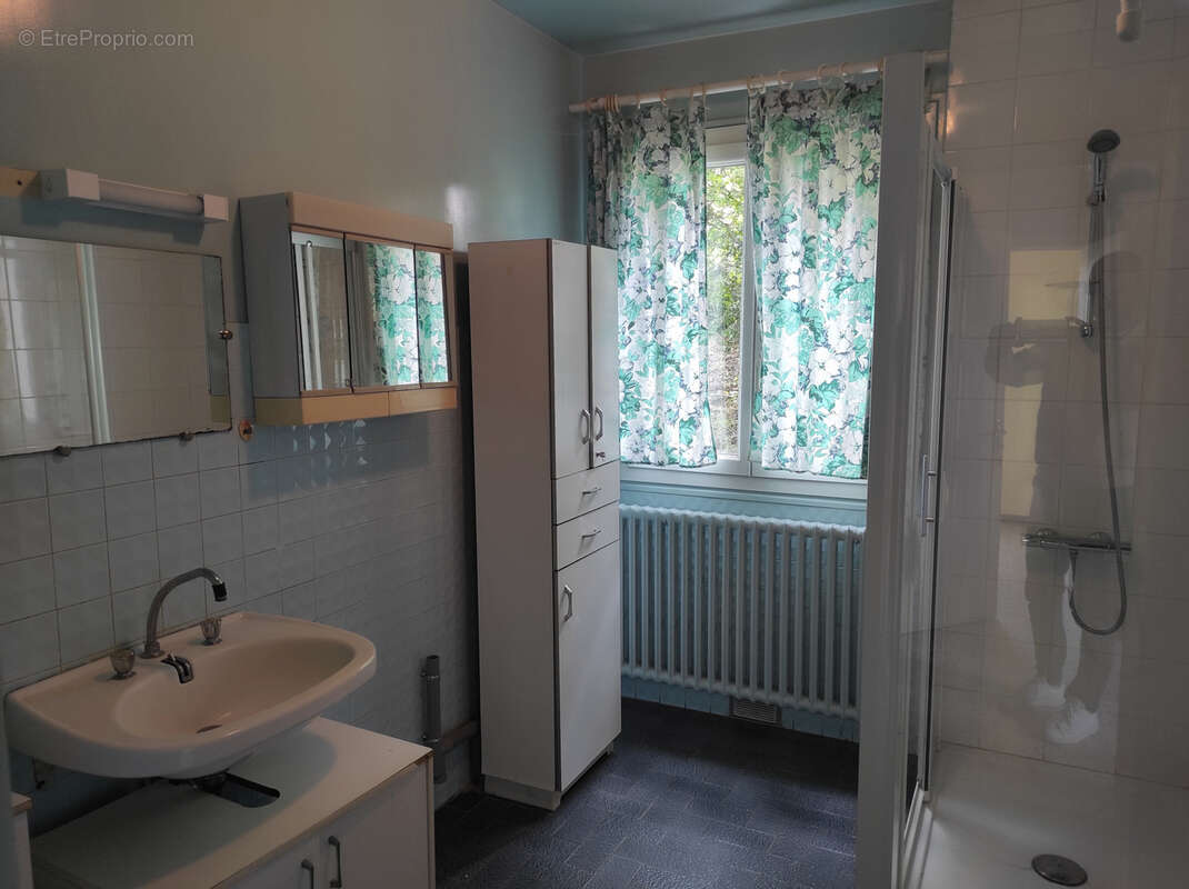 Maison à BESSAMOREL