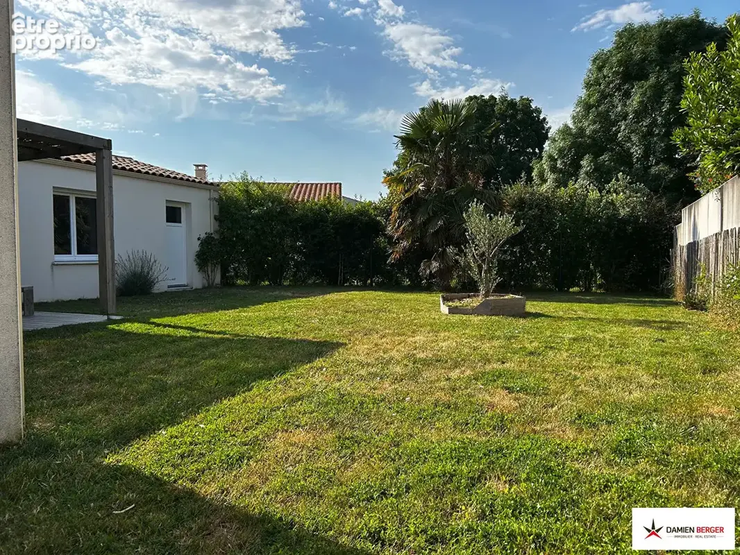 Maison de plain-pied proche Dompierre sur Mer. - photo 16