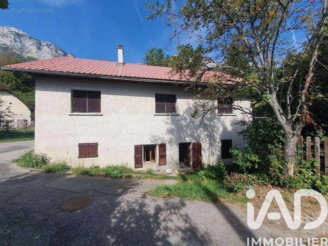Photo 3 - Maison à LA TERRASSE