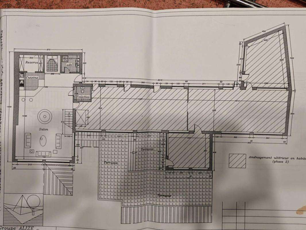 LOFT (130m²) avec dépendances (250m²) - photo 13