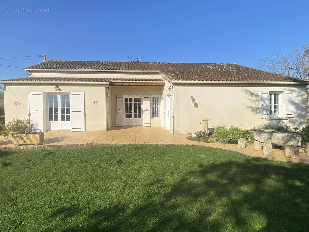 Maison à NERAC