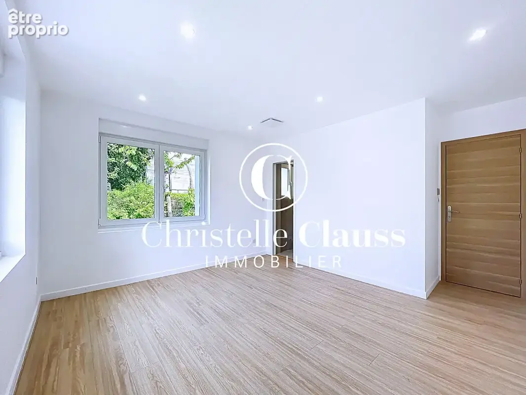 Villa Riedisheim 6 pièces - quartier calme et intime - photo 11