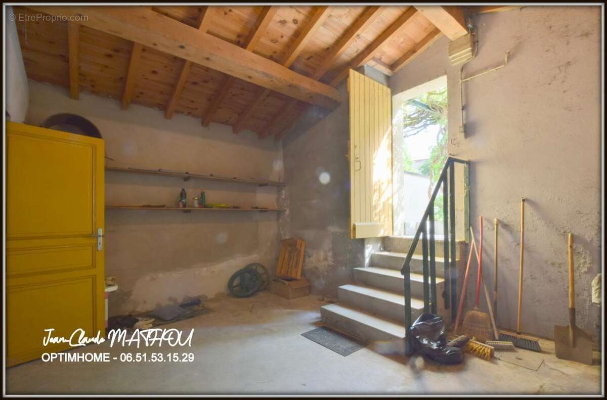 Maison de village T7 de 156 m² – 4 chambres, terrasse de 50 m² et garage - photo 8
