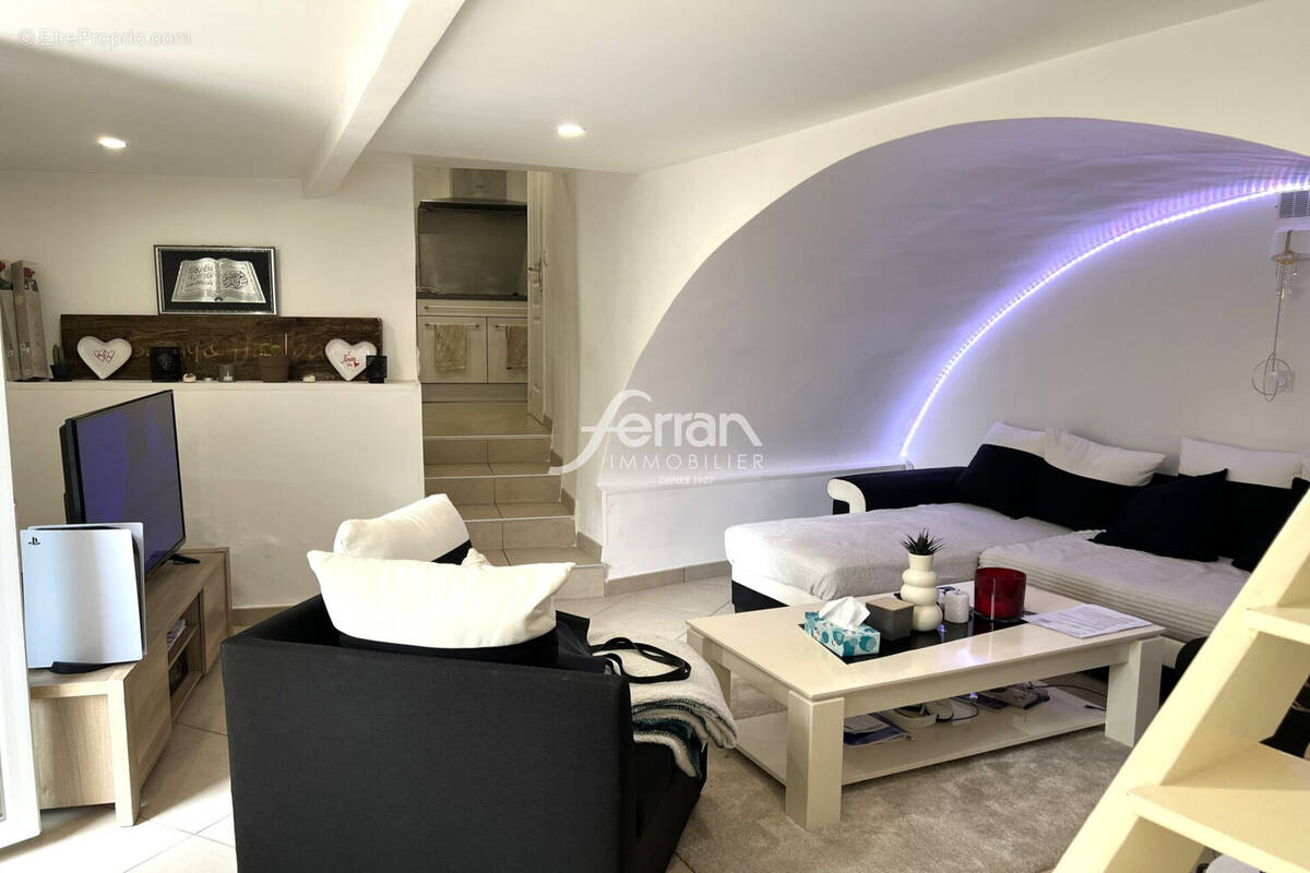 Appartement à LA MOTTE