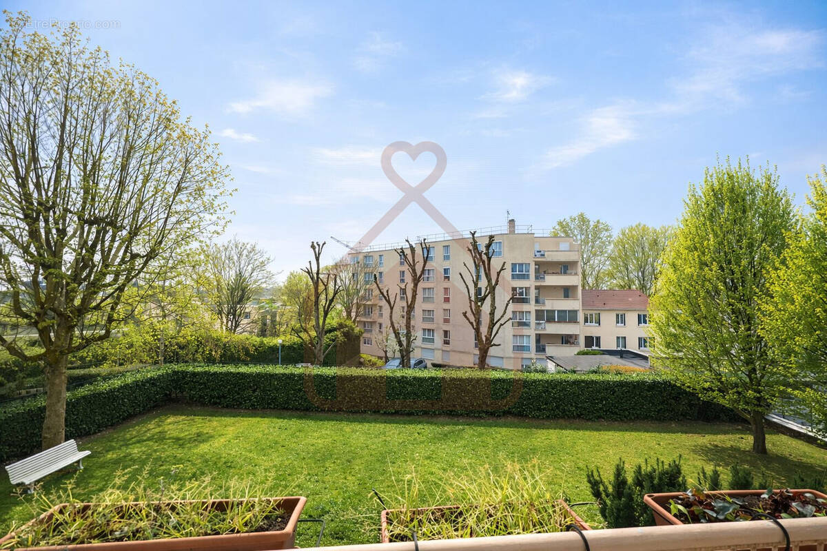 Appartement à LE KREMLIN-BICETRE