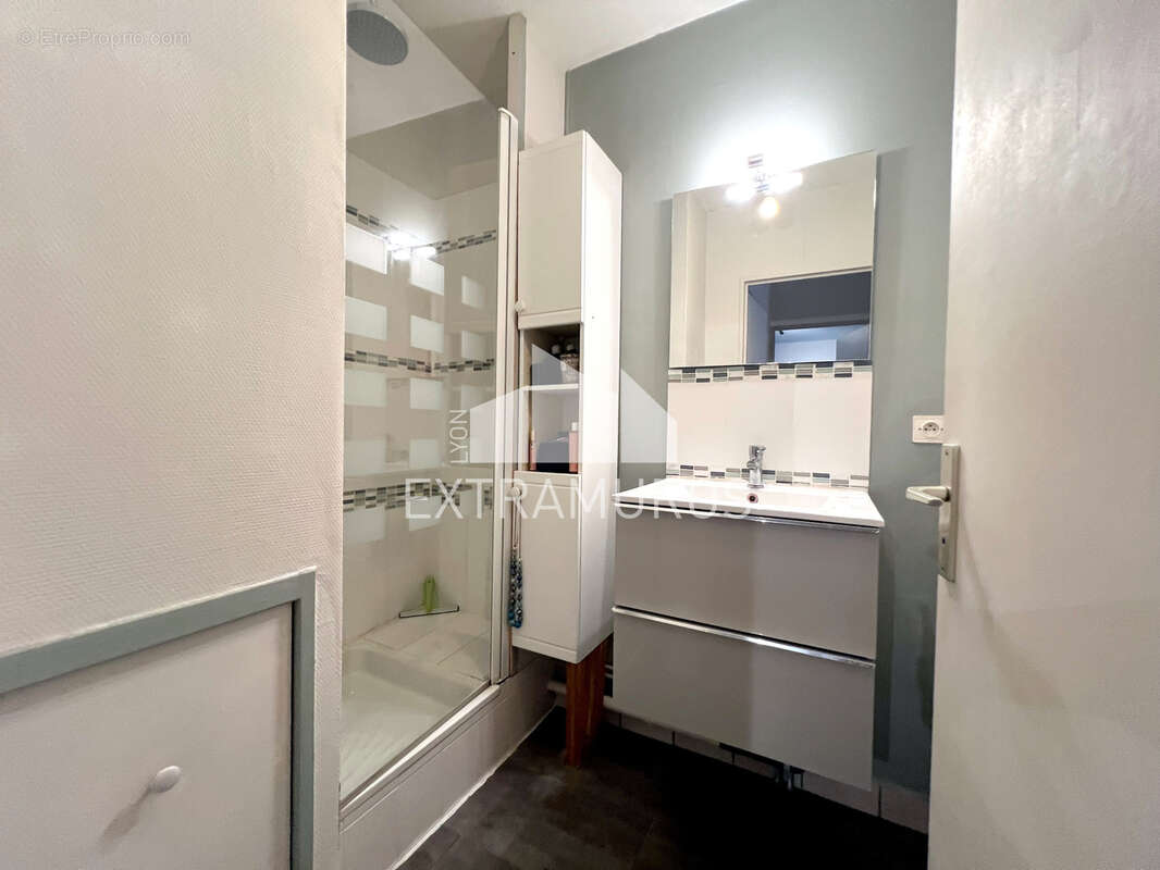Appartement à LYON-9E