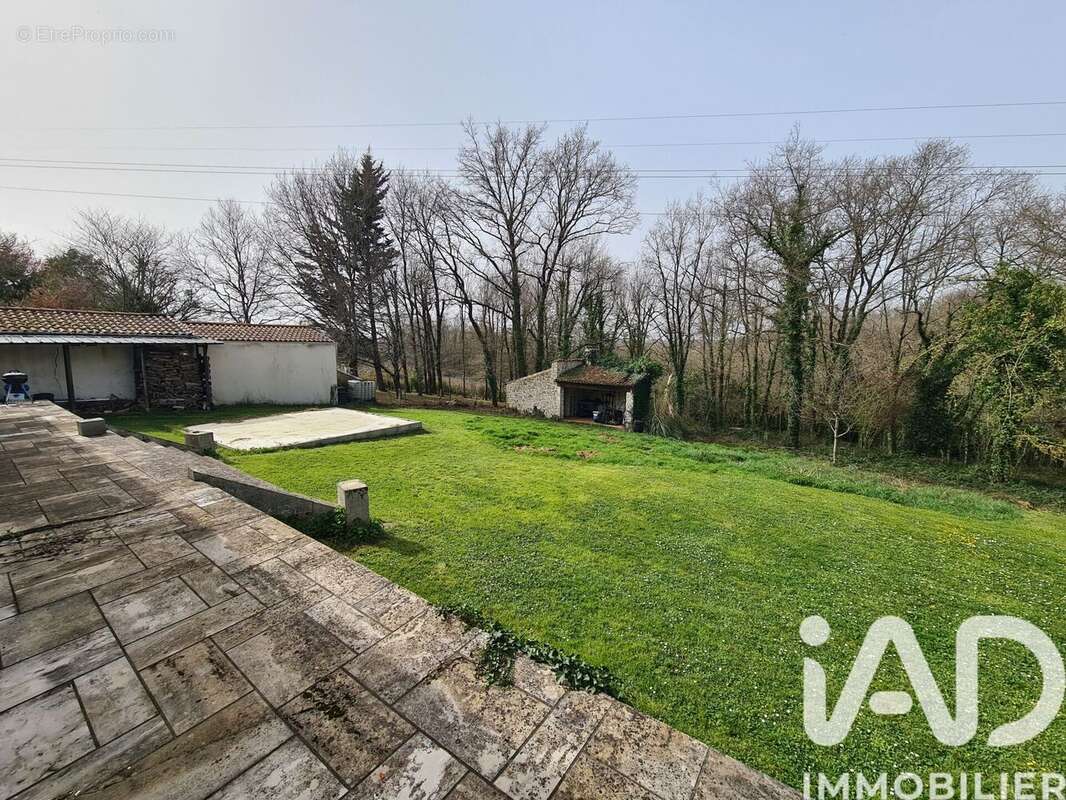 Photo 8 - Maison à FONTCOUVERTE