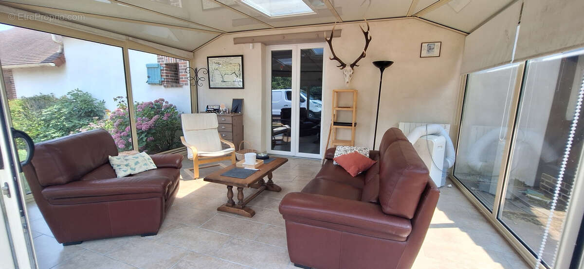 Charme maison de campagne vie de plain pied,2/3 chambres,veranda,garage/atelier,terrain 5670m2 - photo 5