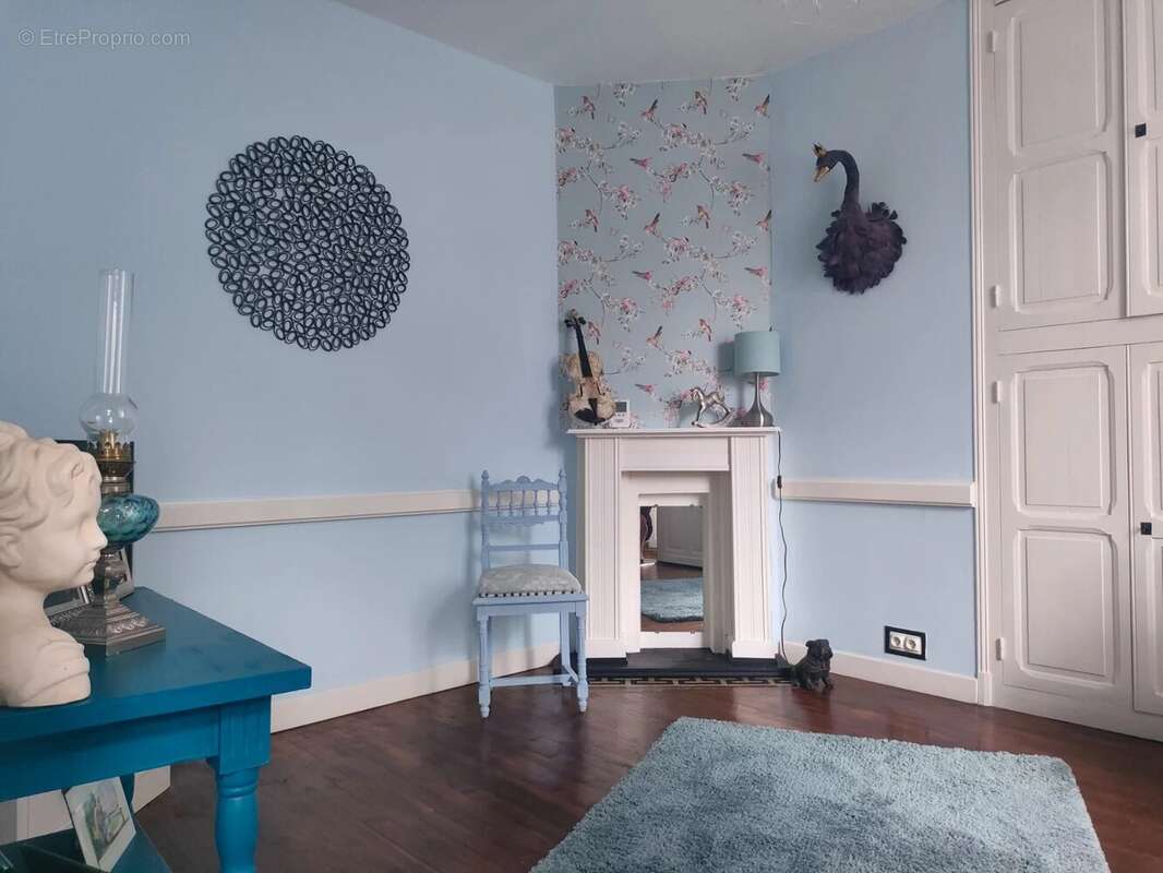 Maison à ORADOUR-SUR-VAYRES