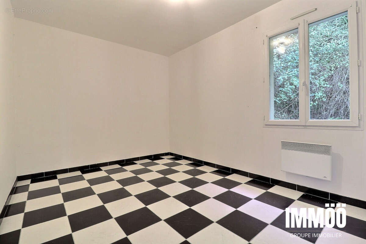 Maison 124 m² à Le Mesnil-Sous-Jumieges  - photo 6