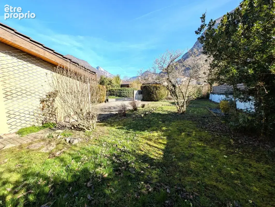 Maison 103 m² à Saint-Egreve  - photo 7