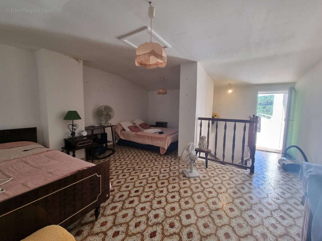 Exclusivité, à Artignosc sur verdon: Maison de village avec terrasse Tropezienne - photo 4