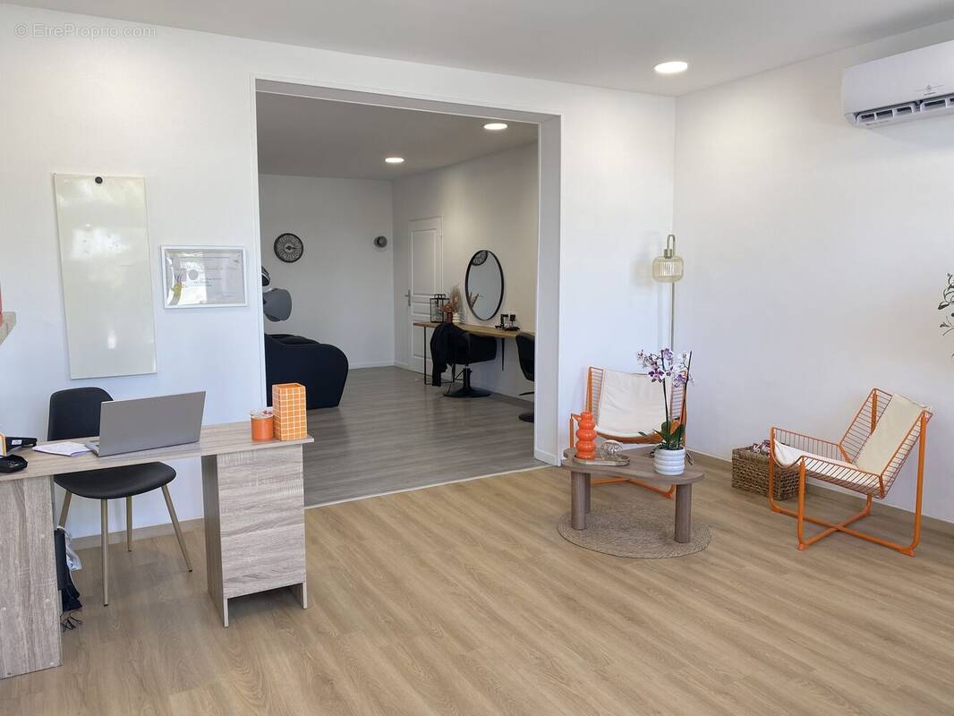 Commerce 56 m² à Ayherre · 56 m² · 99 000 €