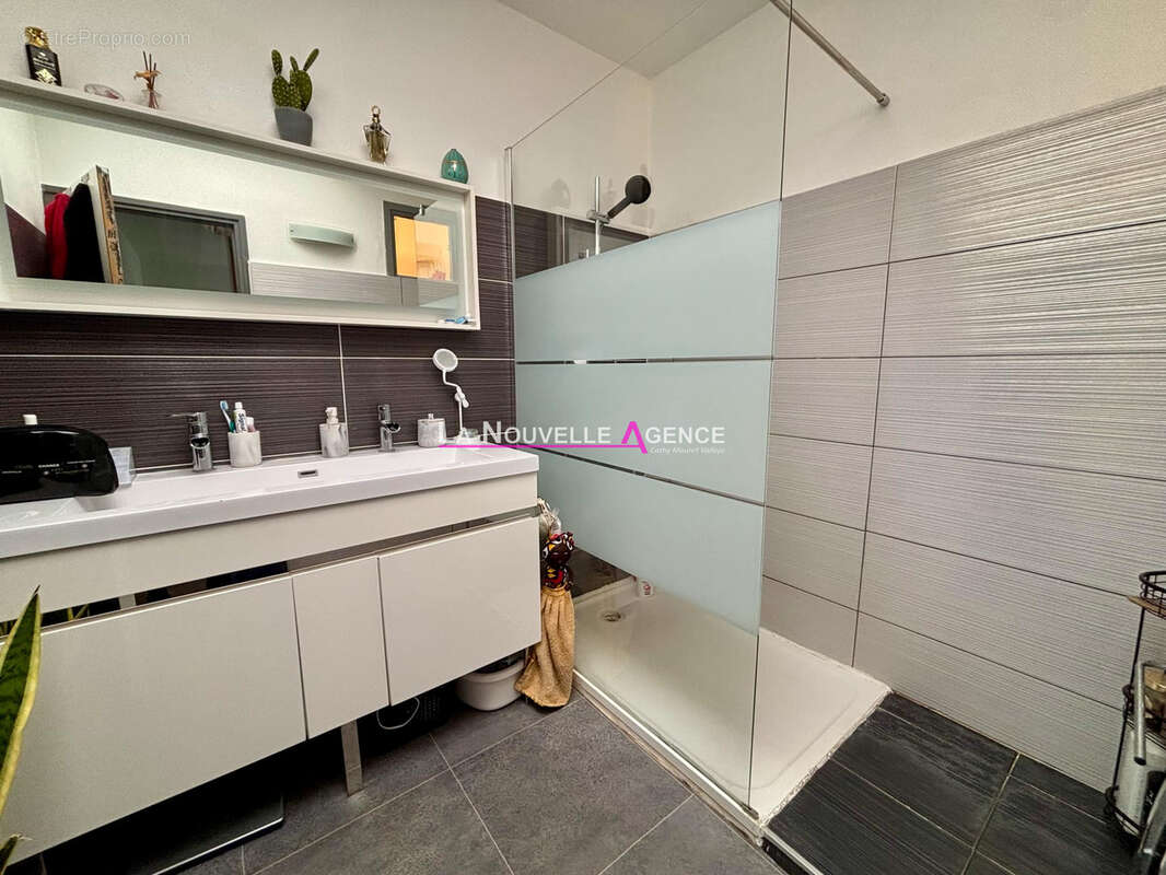 Grande maison atypique avec garage et piscine - photo 18