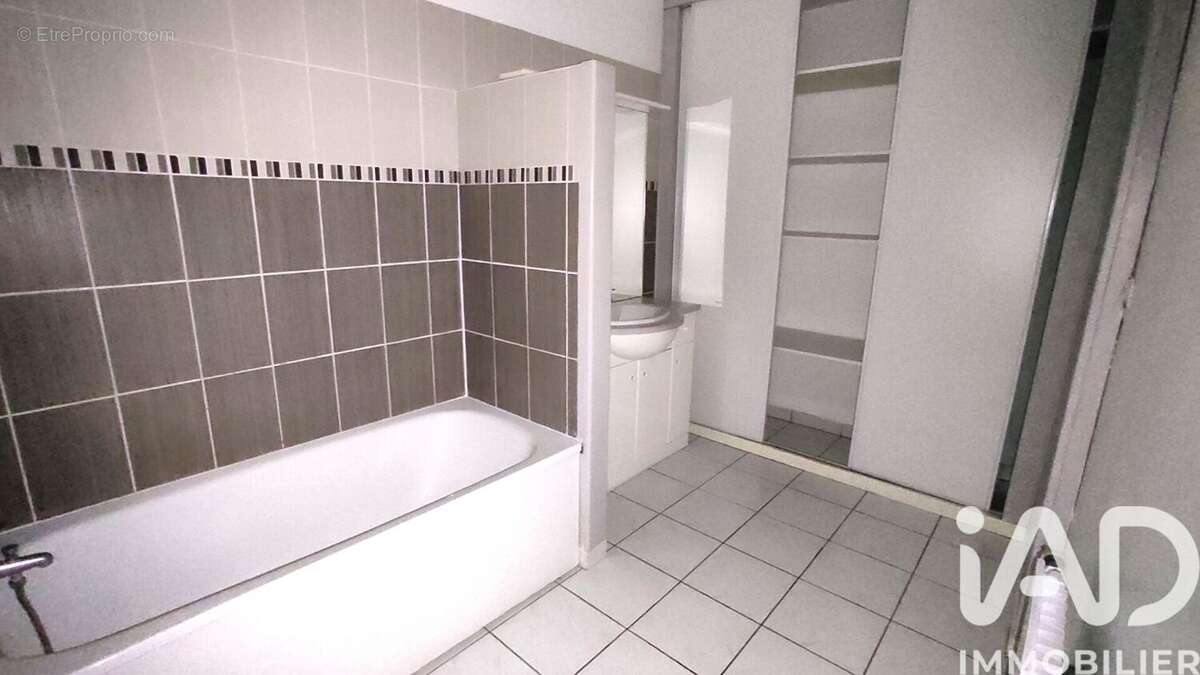 Photo 8 - Appartement à MOIRANS