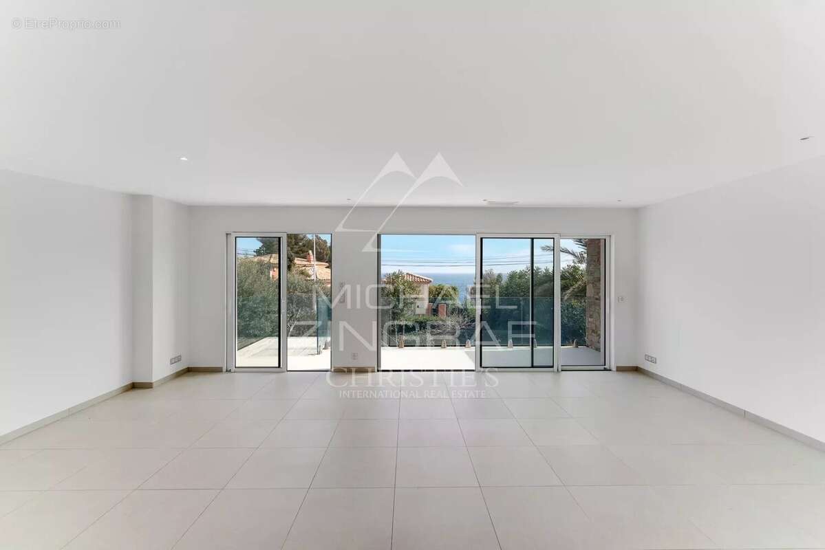 Maison à CAVALAIRE-SUR-MER