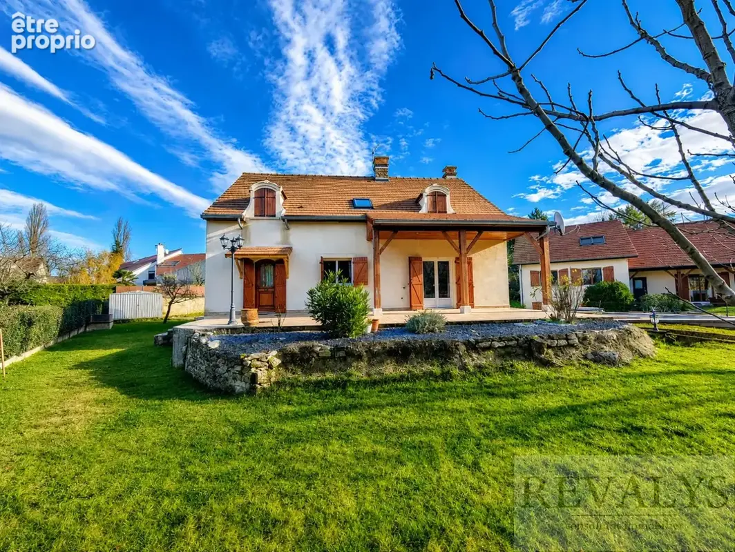 Maison à GILLY-LES-CITEAUX