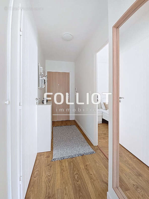 Appartement à DONVILLE-LES-BAINS