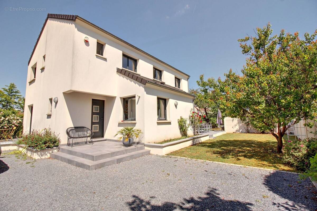 Maison à CONFLANS-SAINTE-HONORINE