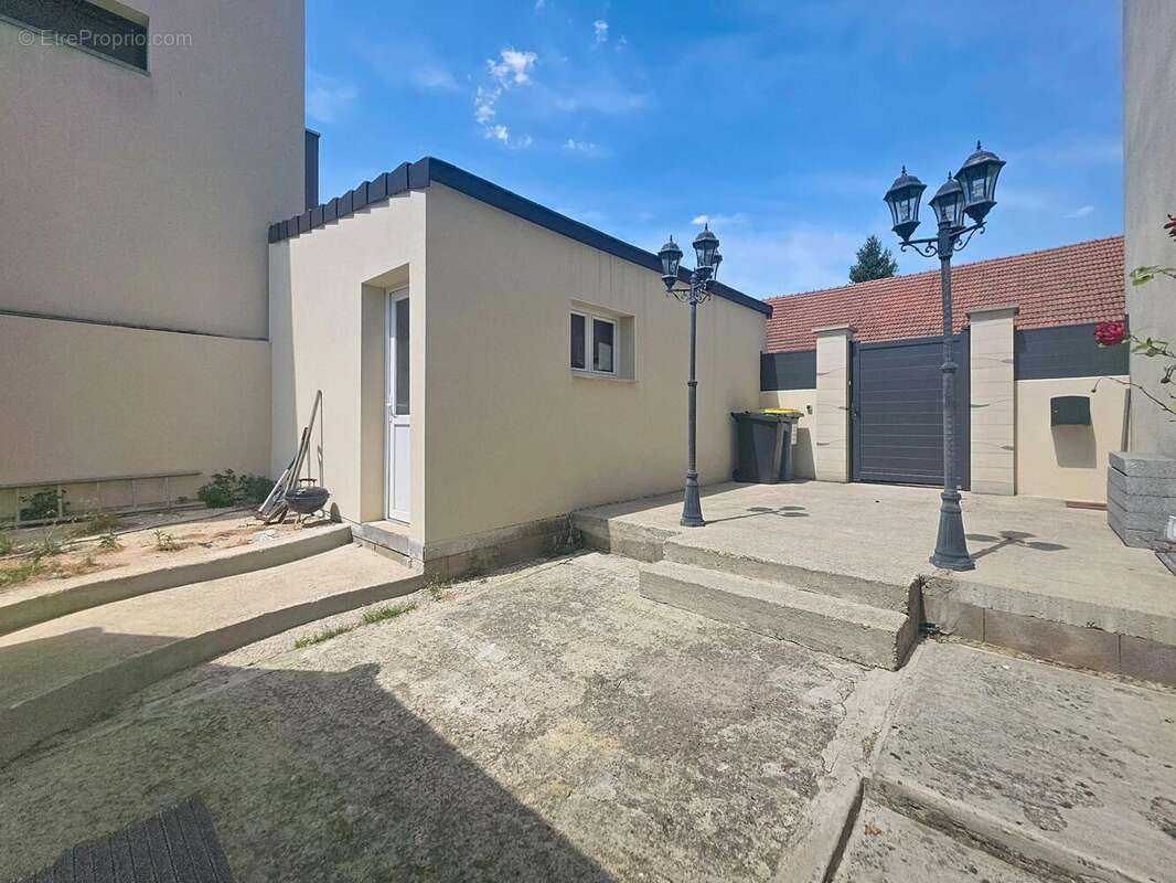 Photo 6 - Maison à REIMS