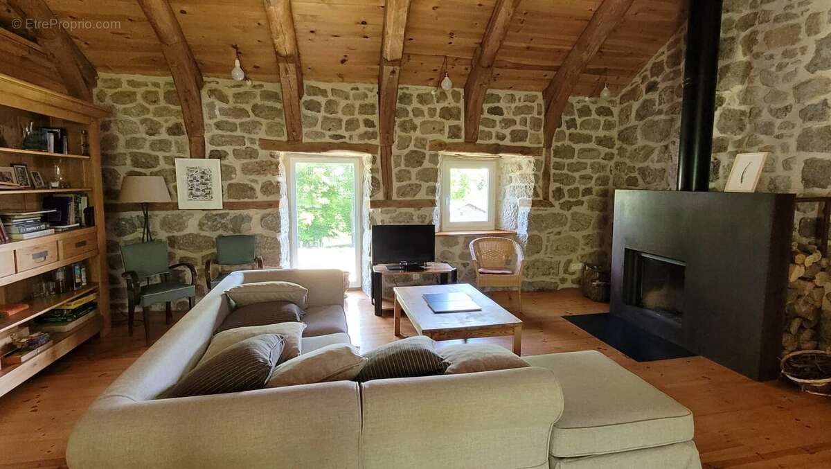 Maison à MAZET-SAINT-VOY