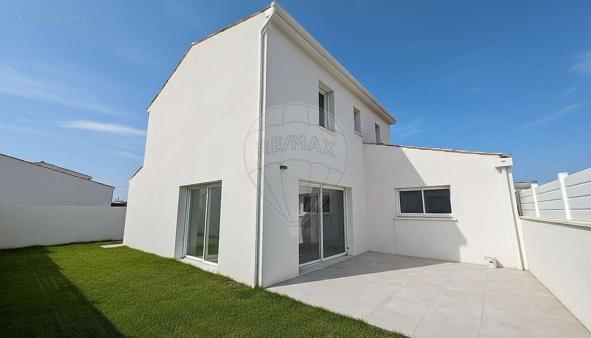 Maison à SAINT-PALAIS-SUR-MER