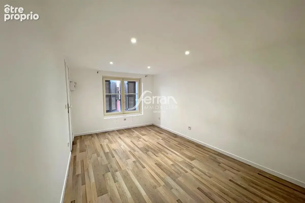 Maison 100 m² à Callas  - photo 6