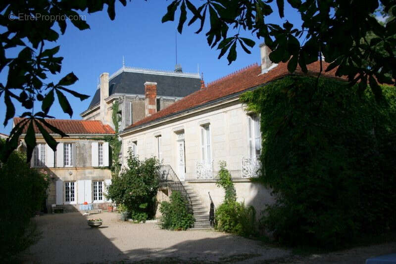 Maison à LUSSANT
