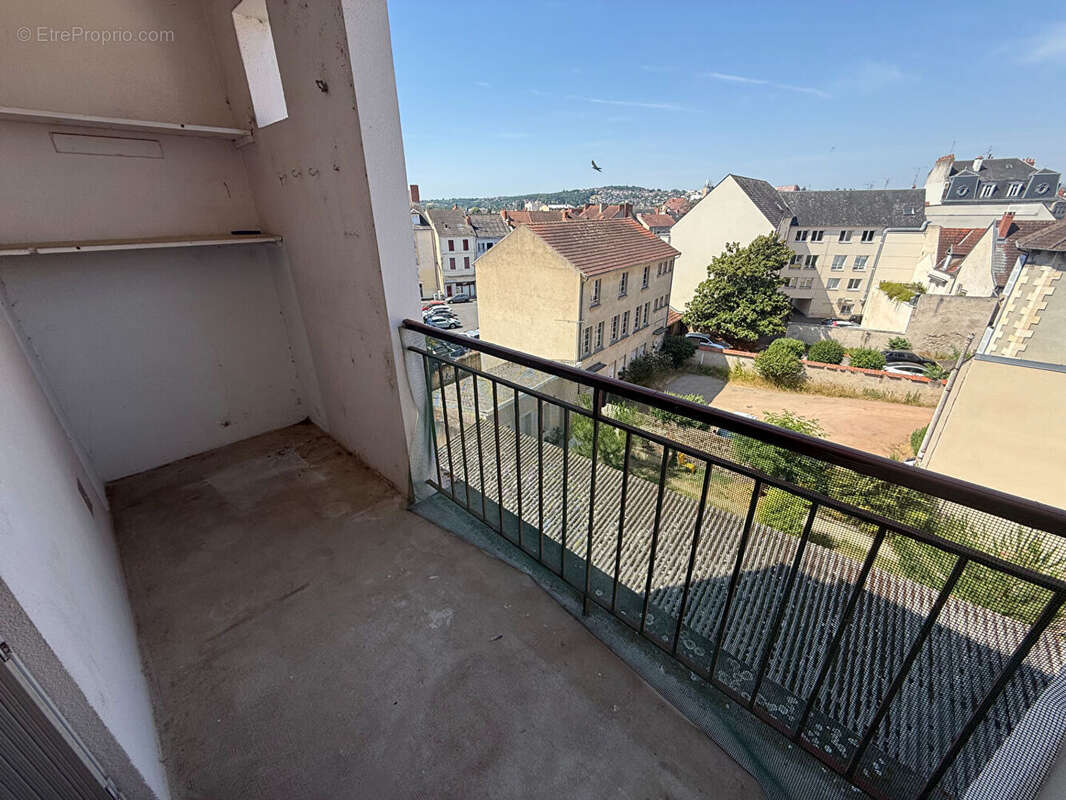Appartement Montluçon T3 avec garage, ascenseur et balcon - photo 10