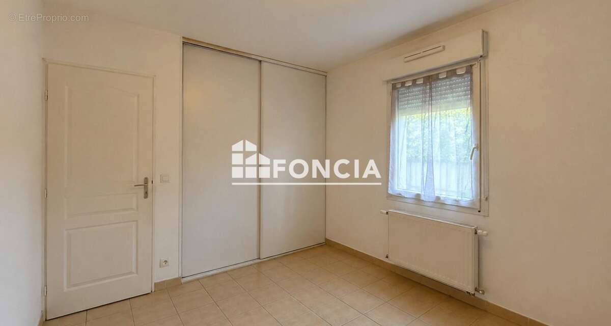 Appartement à LE PONTET