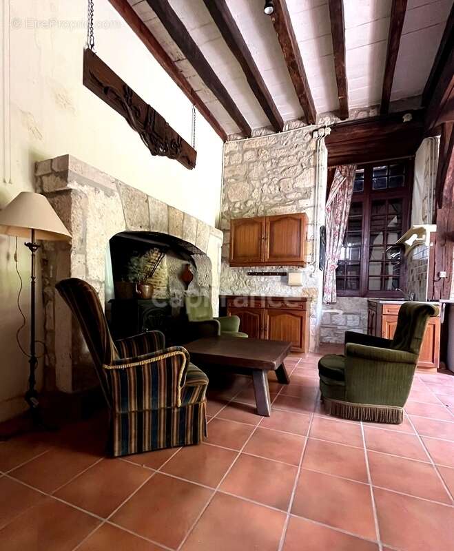 Maison à SAINT-CLAR