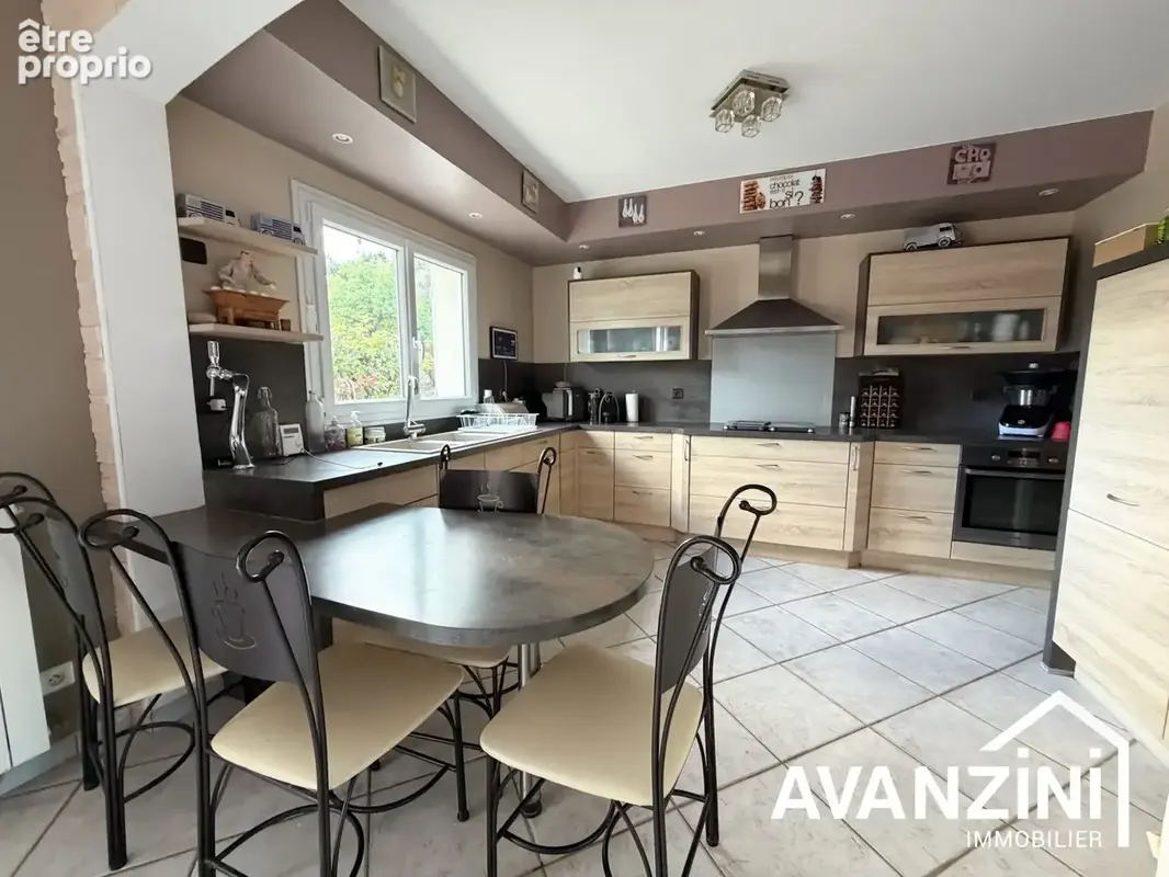 Maison 6 pièces 175 m² à vendre à Villiers-Sur-Morin (77580) - photo 3
