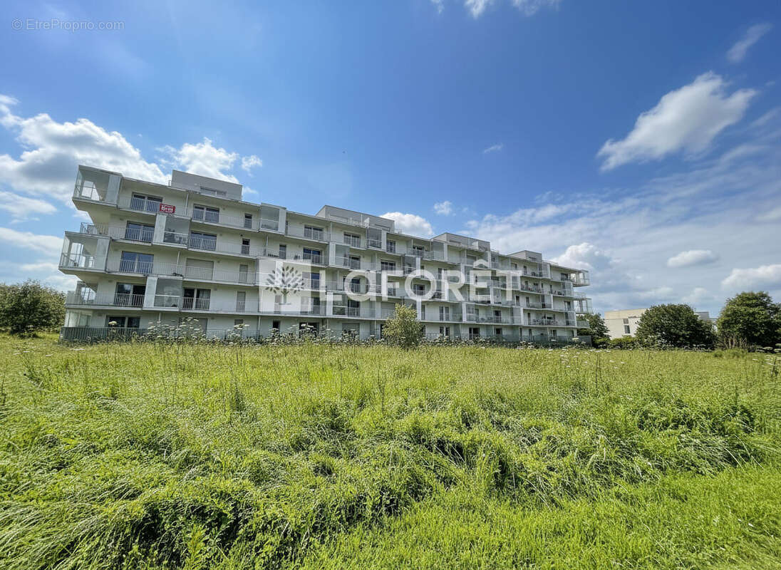 Appartement Rennes 3 pièces - 65.44 m2 + terrasse de 10 m2, parking sécurisé - photo 2