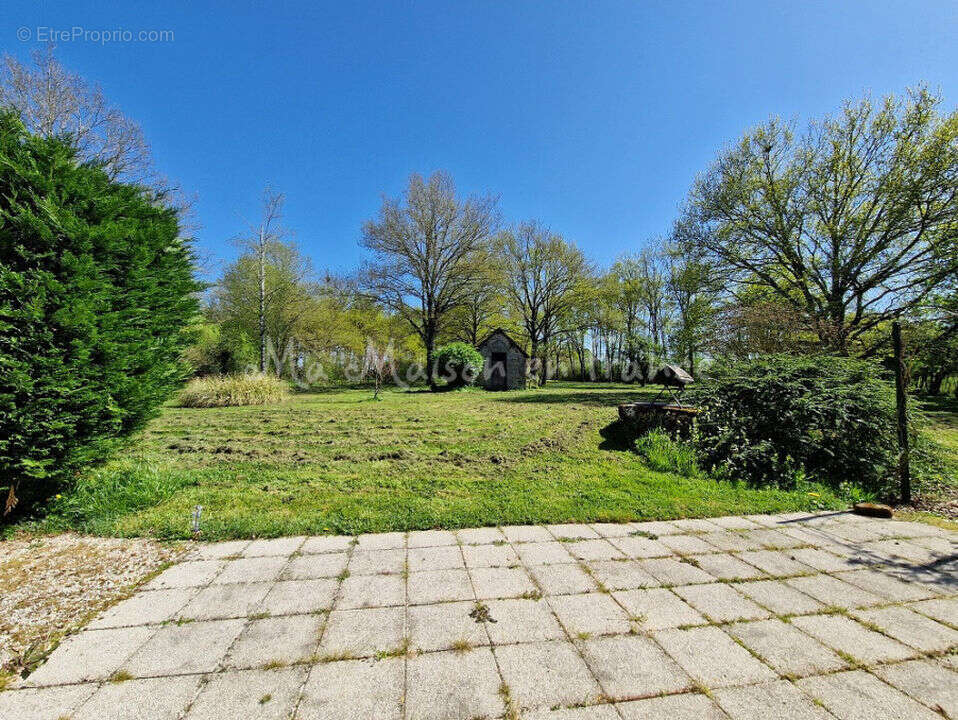 Maison à BOURBON-L'ARCHAMBAULT