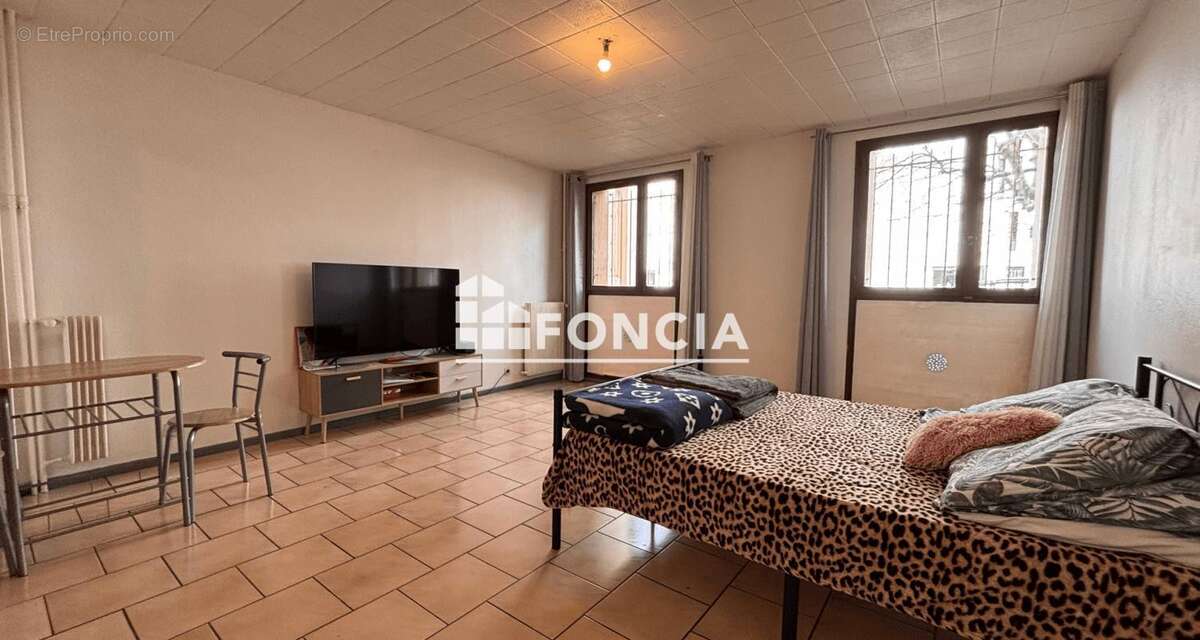 Appartement à MARSEILLE-15E