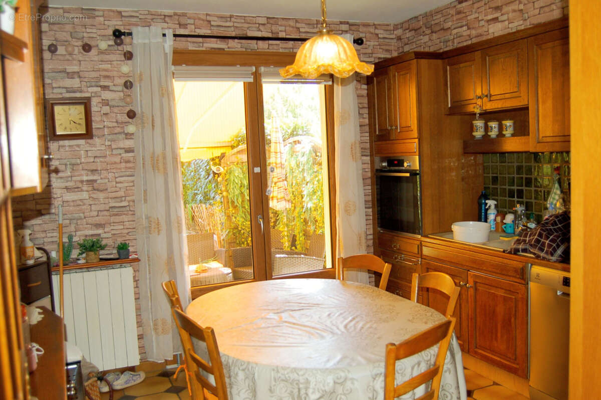 Maison individuelle de 215m2- Deux appartements- - photo 8