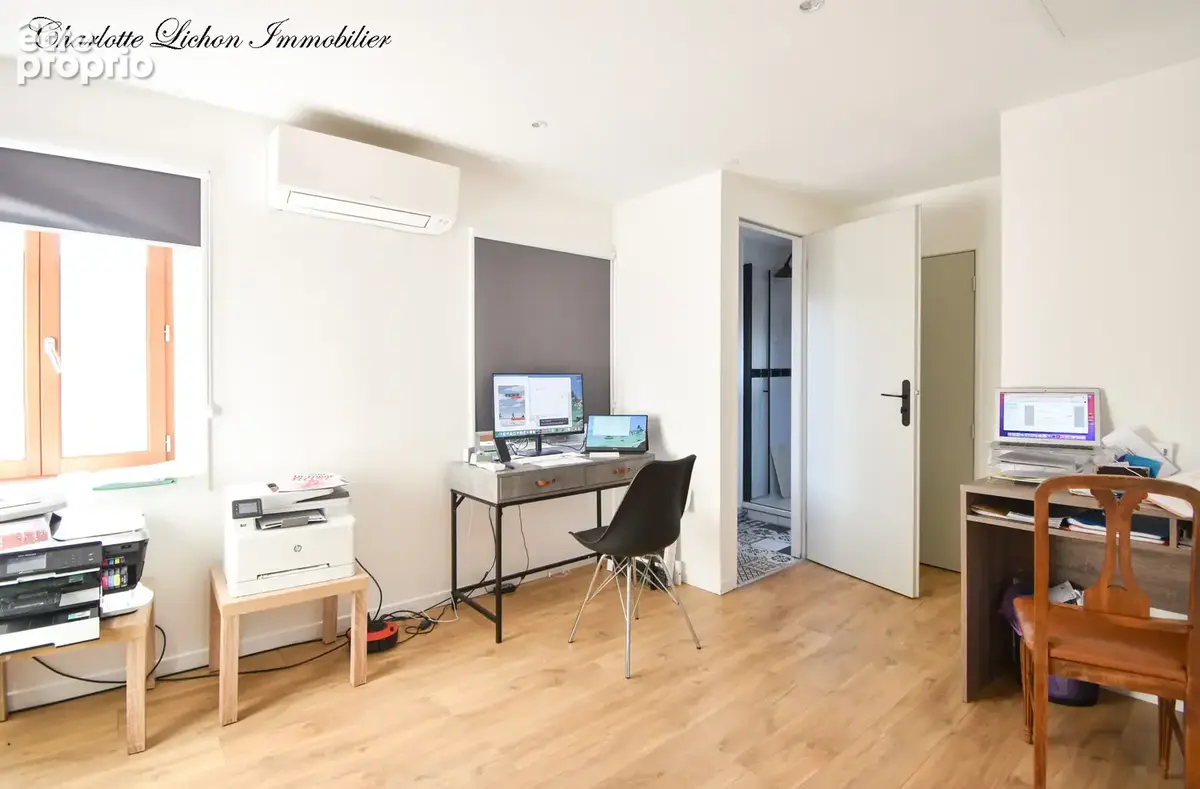 Maison 4 chambres - garage - picine intérieure - jacuzzi - sauna - salle de cinéma - appartement et studio iné - photo 62