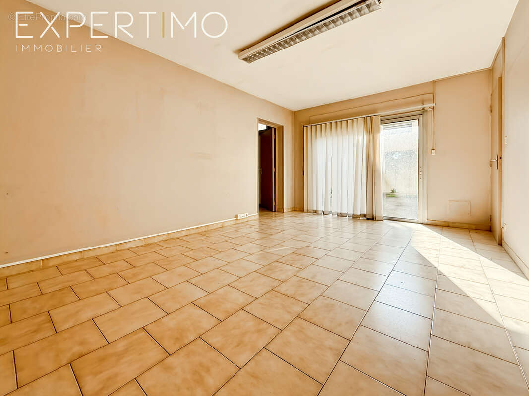 Appartement à LUNEL