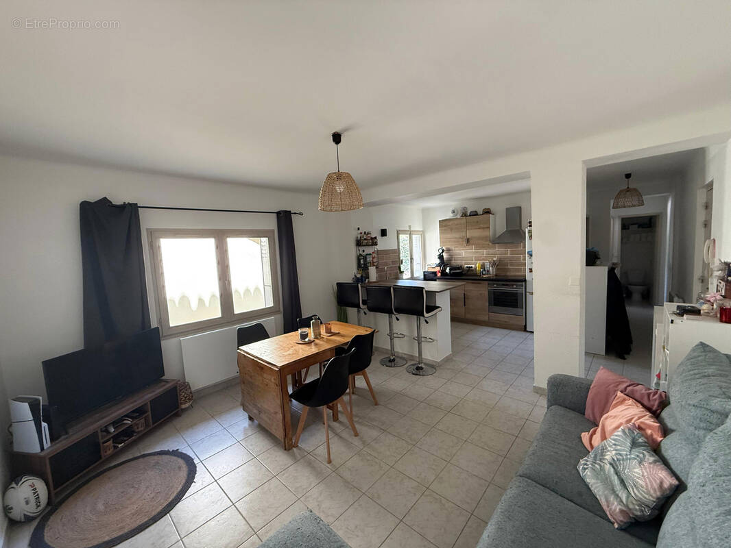 Appartement à UZES