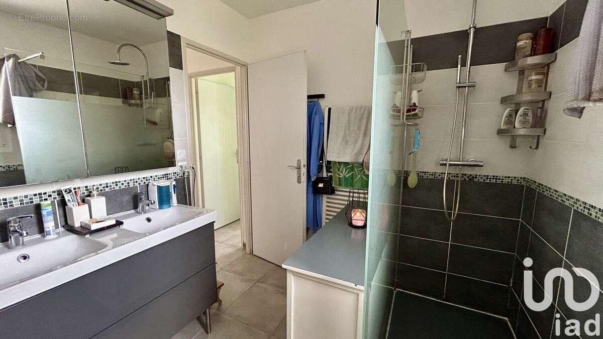 Photo 9 - Maison à LA LONDE-LES-MAURES