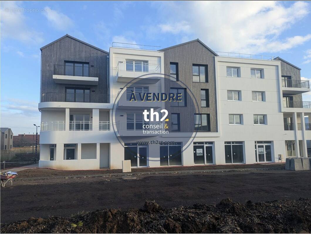 Commerce à MONDEVILLE