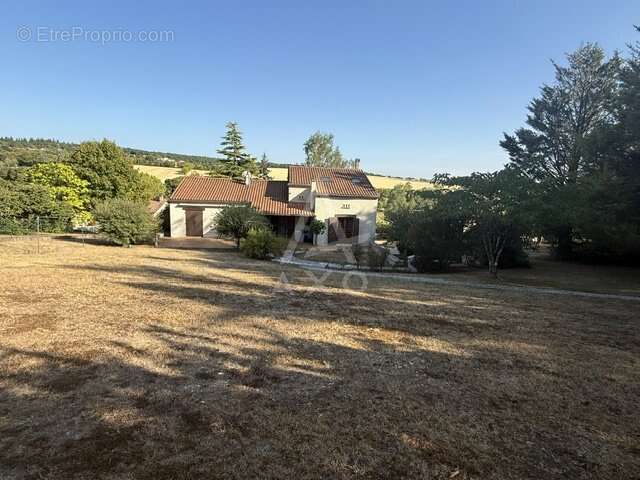 Maison à MORNAC