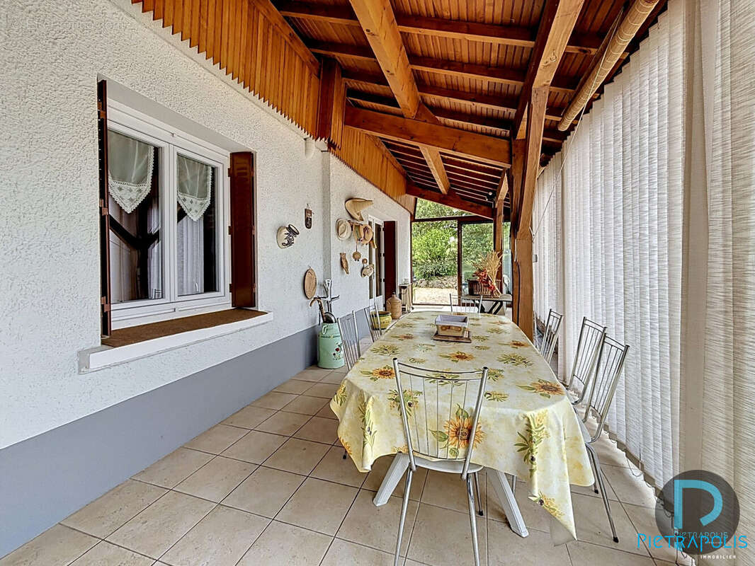 Maison à VONNAS