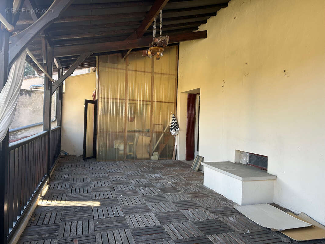 Maison à LAVARDAC