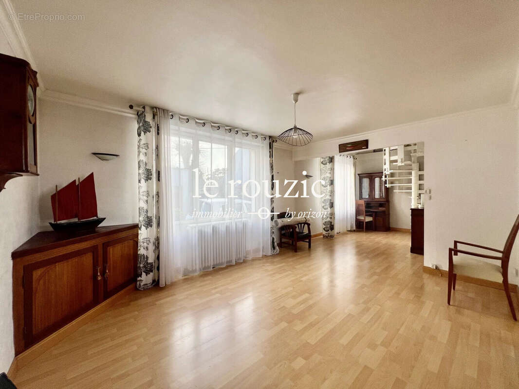 Maison 113 m² à Sene  - photo 3