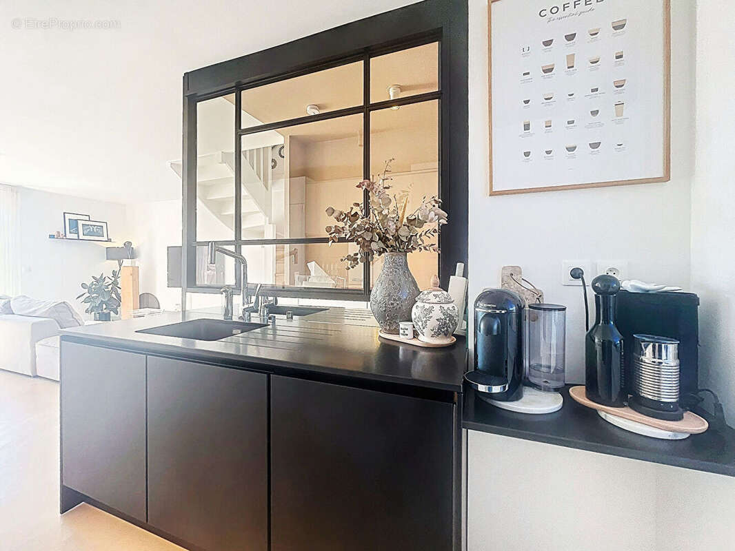 Maison à THIVERVAL-GRIGNON