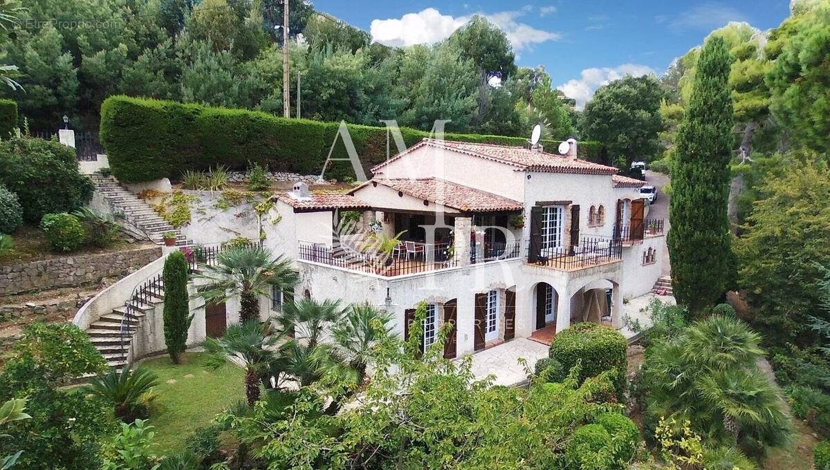 Maison à CANNES