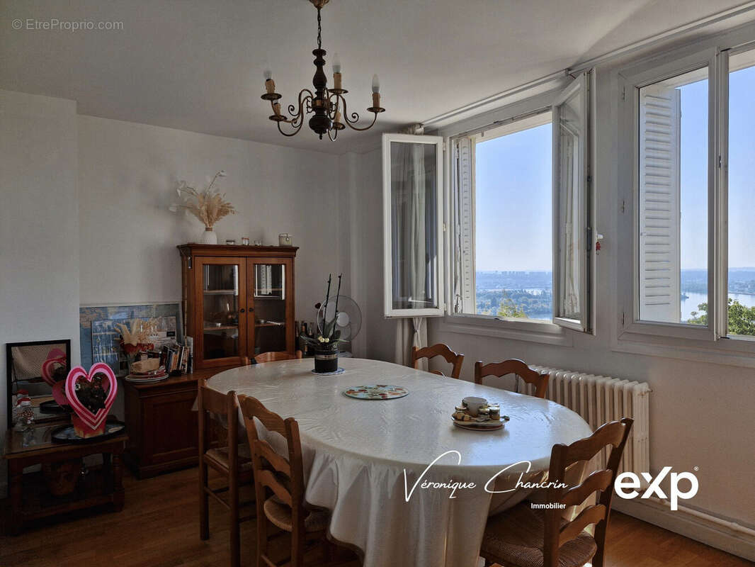 Appartement 65 m² à La Mulatiere  - photo 3