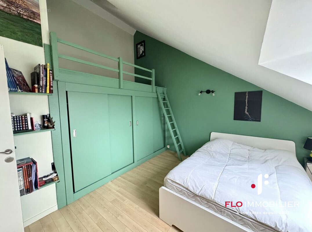 Appartement 143 m² à Caen  - photo 6